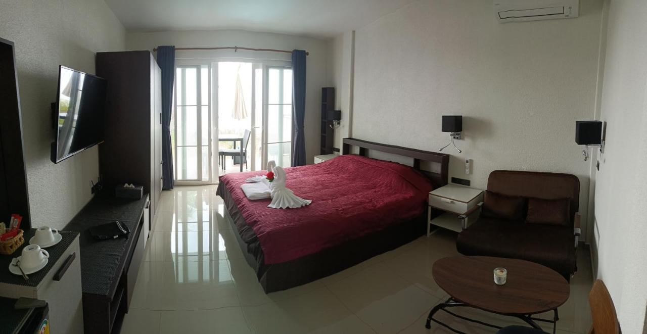 Beachfront Pool Villa And Apartment Koh Chang Exterior photo